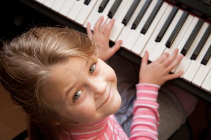 Getting Kids to Practice Music: 3 Ways to Do it & Enjoy it!