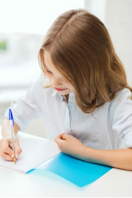 girl_writing_1