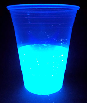 Glow in the dark water from Science Buddies