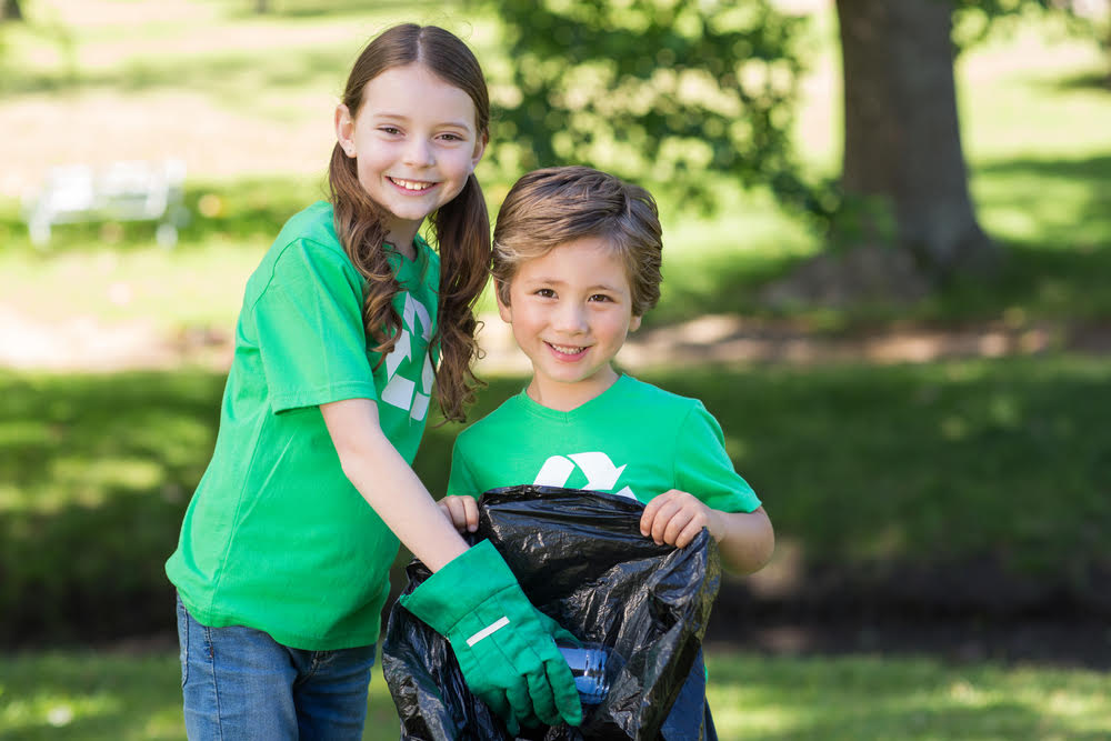 Kids and teens volunteering