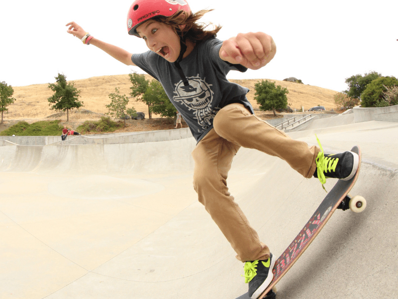 outdoor youth camp for skateboarding