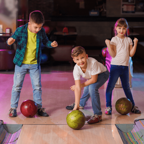 los angeles holiday events - bowling