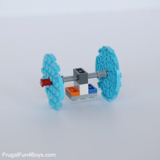 Lego stem - gravity rollers